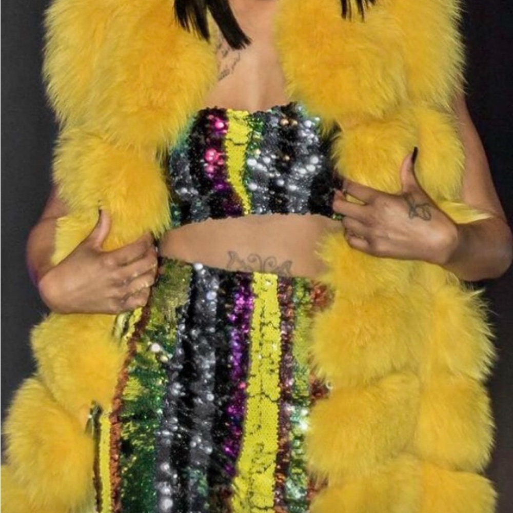 Yellow Fox Fur Vest/Coat has a matching fox fur hat. Only used in fashion show.